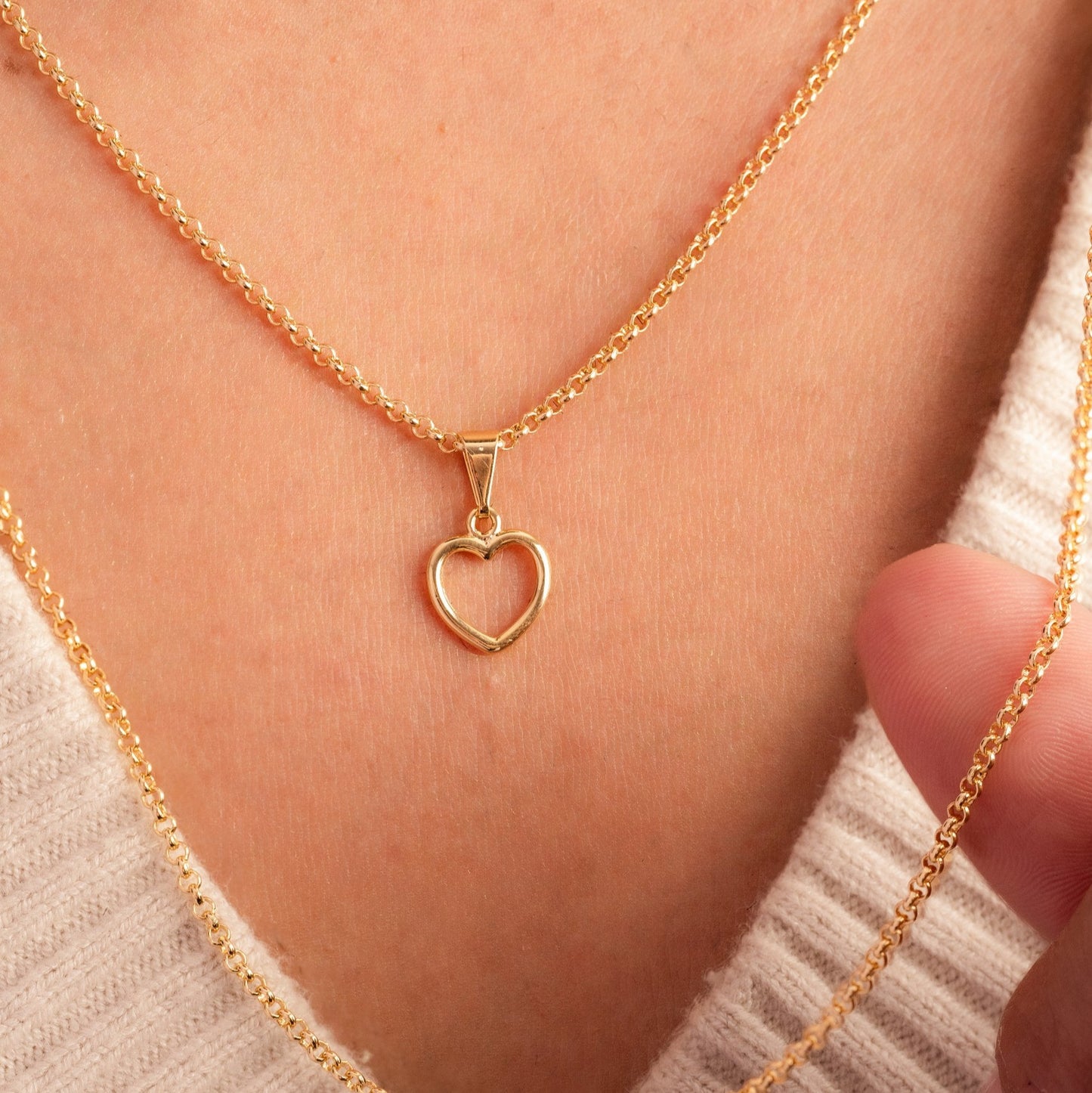 Dije Corazón Silueta