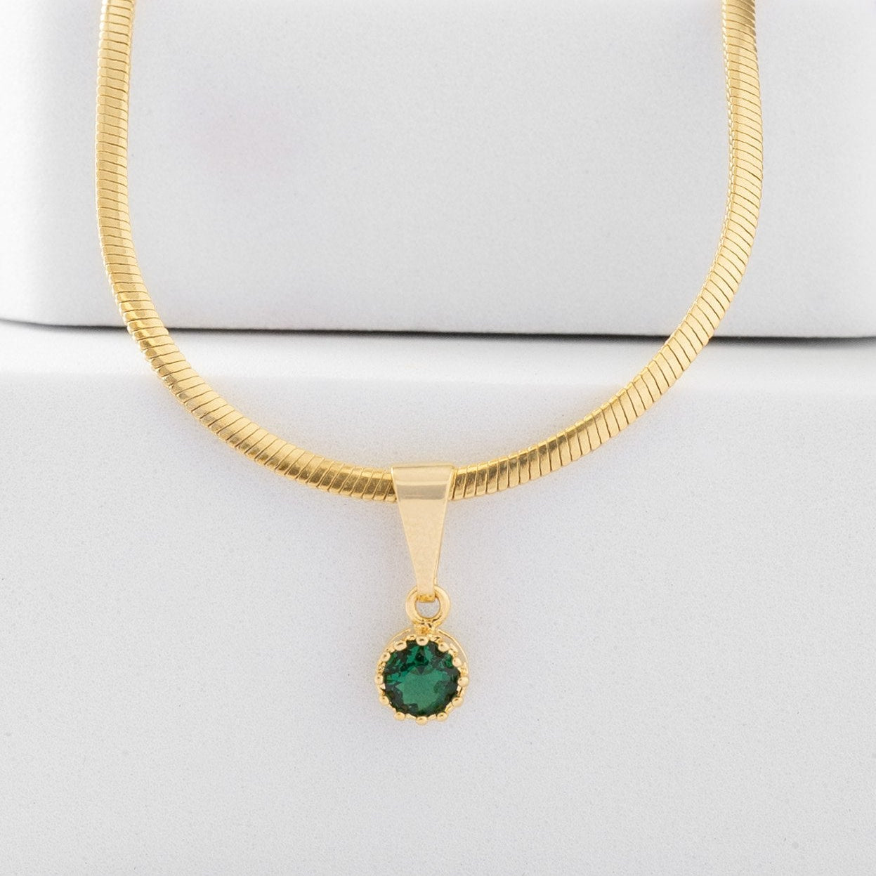 Dije Circonia Pequeña Verde